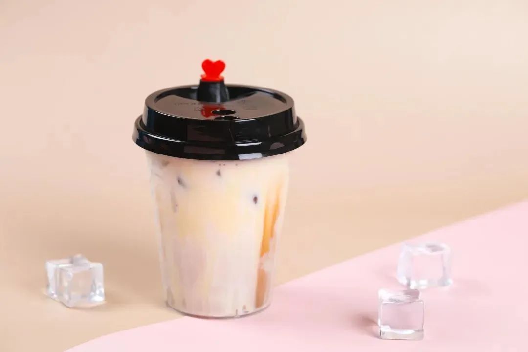 夏季创业 || 一起邂逅C位饮品！学会这些爆款单品，月入过万不是梦！